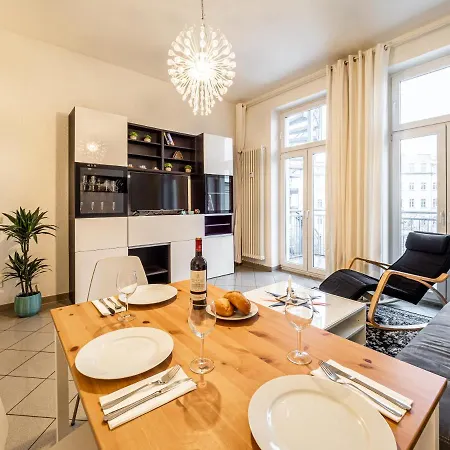 Arbio I Cozy In Center