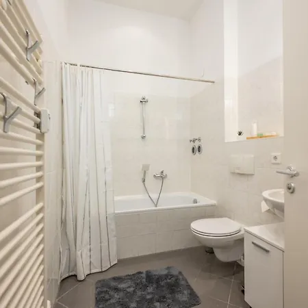 Arbio I Cozy In Center *